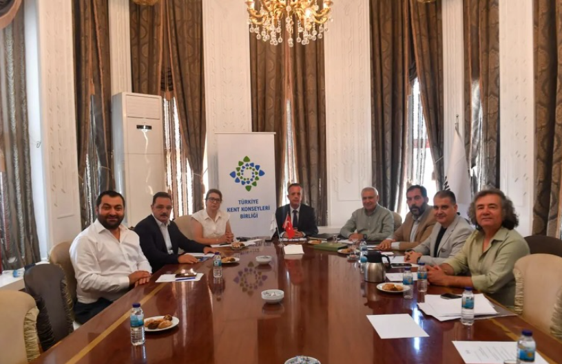 Ankara Kent Konseyi ev sahipliğinde, Türkiye Kent Konseyleri Birliği 17. Dönem Yönetim Kurulu Toplantısı gerçekleştirildi.