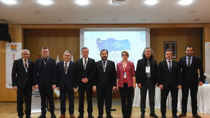 Türkiye Kent Konseyleri Birliği Olağan Genel Kurulu Zeytinburnu Belediyesi Ev Sahipliğinde Gerçekleştirildi